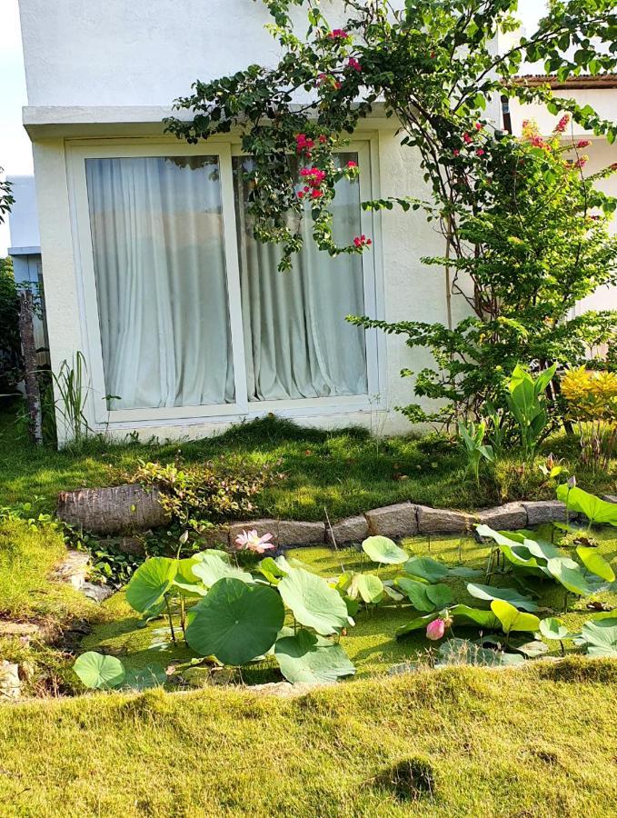 Ho Lan Retreat, Villa Mat Bien Danh Cho 8 Nguoi. Pho Tri Exterior foto